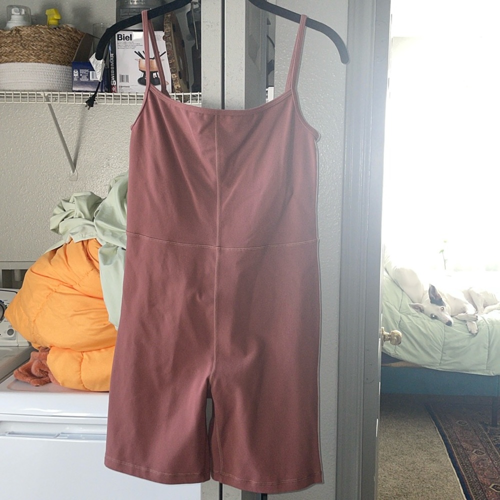 Mauve/Terra Cotta colored Women’s biker shorts bodysuit size M. $50 OBO